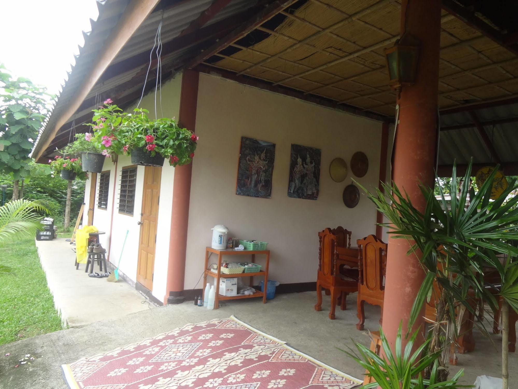 Orange Grove Resort Pai Bagian luar foto